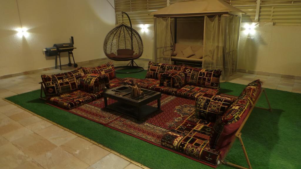 Rest Night Serviced Apartments- Alhamra Riade Exterior foto